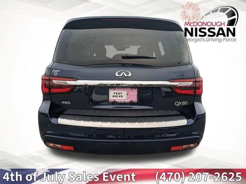 2023 INFINITI QX80 Luxe