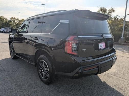 2025 Nissan Armada Platinum