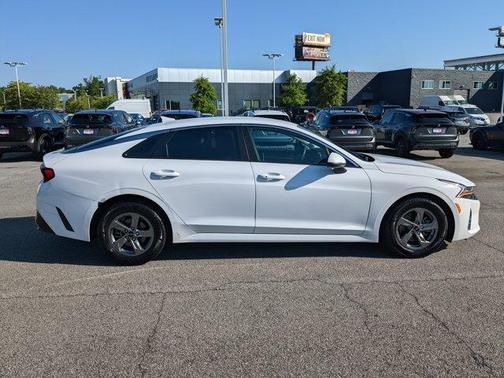 2023 Kia K5 LXS