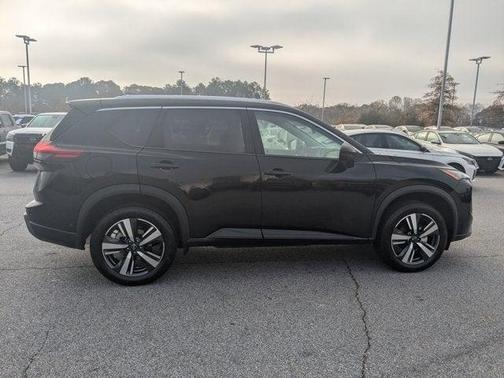 2026 Nissan Rogue SL