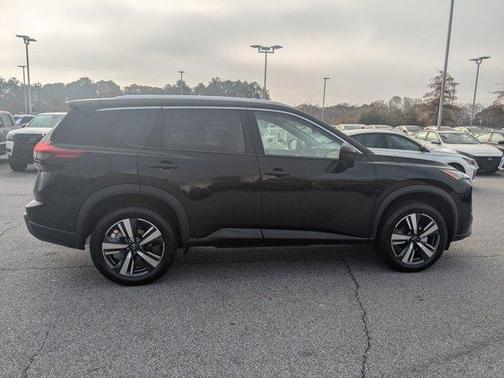 2026 Nissan Rogue SL