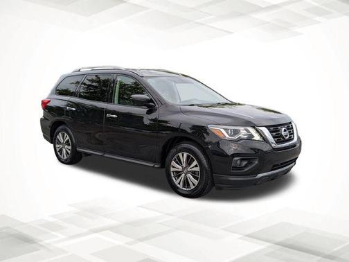2020 Nissan Pathfinder SL