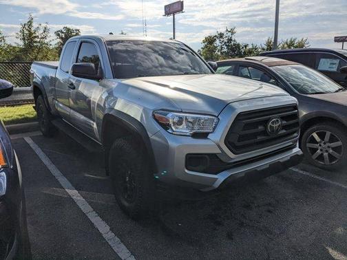 2022 Toyota Tacoma SR