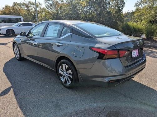 2025 Nissan Altima S