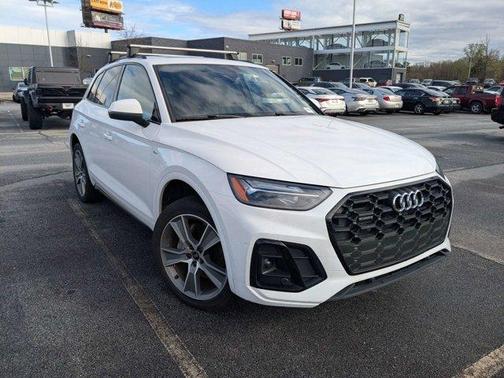 2025 Audi Q5 45 S line quattro Premium