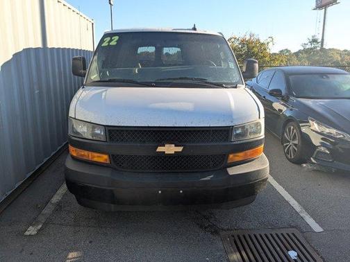 2022 Chevrolet Express 3500 LS