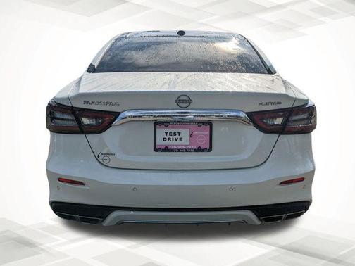 2023 Nissan Maxima Platinum