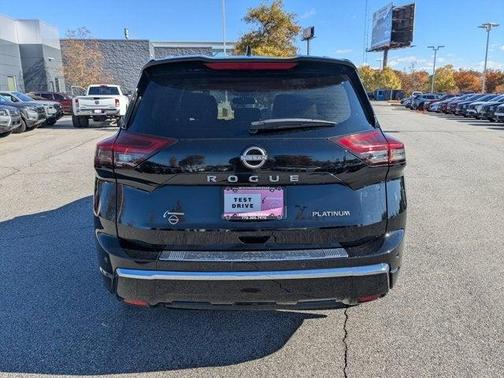 2024 Nissan Rogue Platinum