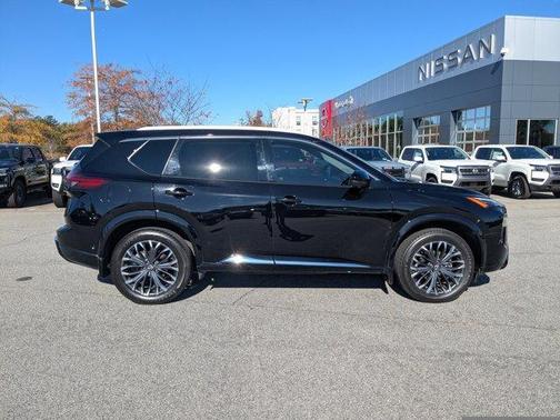 2024 Nissan Rogue Platinum