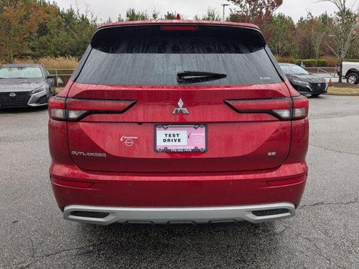 2024 Mitsubishi Outlander SE Black Edition