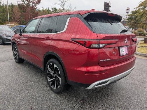 2024 Mitsubishi Outlander SE Black Edition