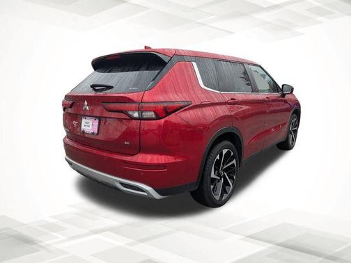 2024 Mitsubishi Outlander SE Black Edition