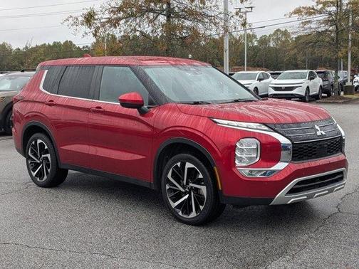 2024 Mitsubishi Outlander SE Black Edition