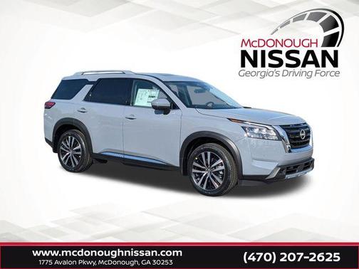 2025 Nissan Pathfinder Platinum