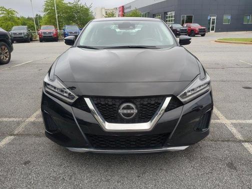 2023 Nissan Maxima SV