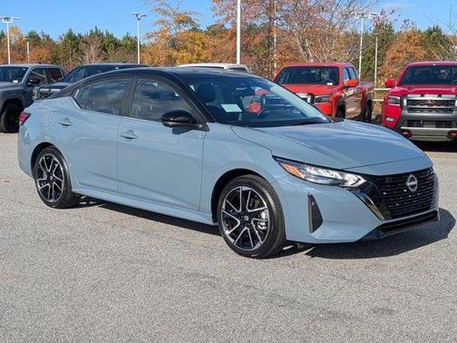 2025 Nissan Sentra SR