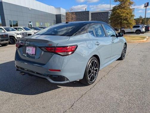 2025 Nissan Sentra SR