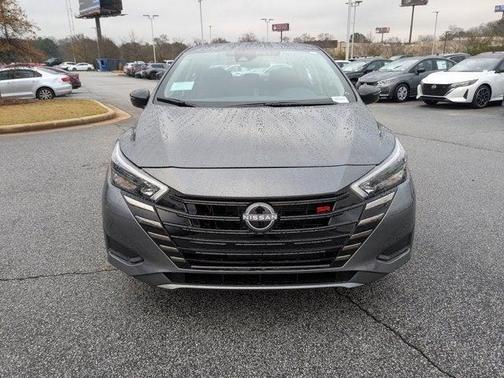 2025 Nissan Versa 1.6 SR