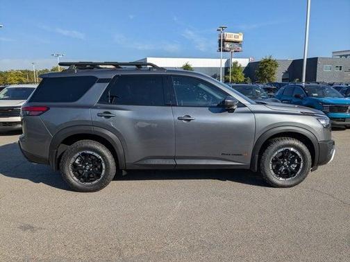 2025 Nissan Pathfinder Rock Creek