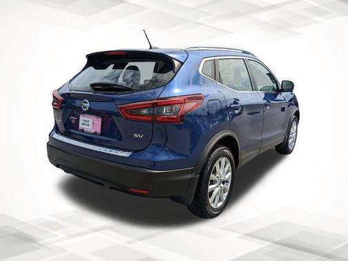 2022 Nissan Rogue Sport SV
