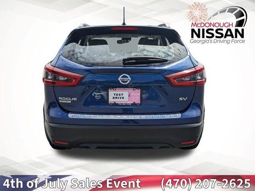 2022 Nissan Rogue Sport SV