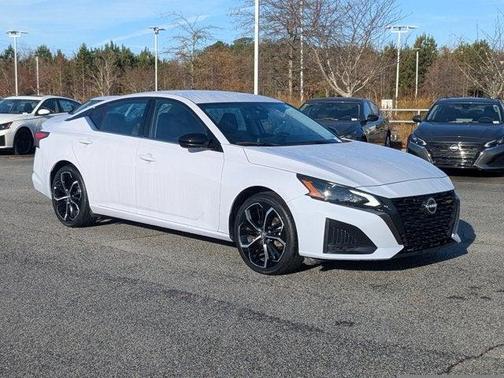 2024 Nissan Altima 2.5 SR