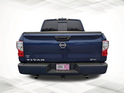 2023 Nissan Titan SV