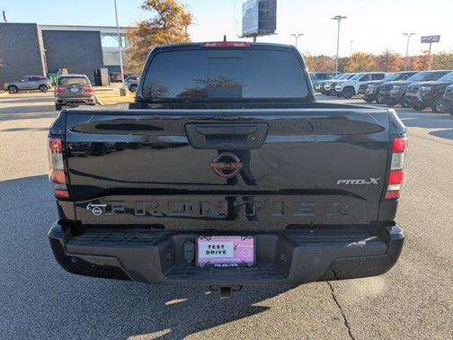 2023 Nissan Frontier PRO-X