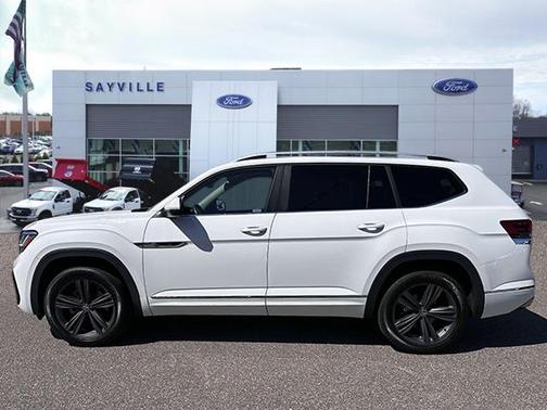 2022 Volkswagen Atlas 3.6L SEL