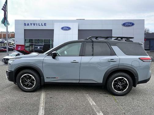 2023 Nissan Pathfinder Rock Creek 4WD
