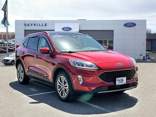 2022 Ford Escape SEL