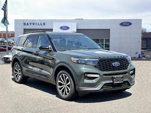 2022 Ford Explorer ST-Line