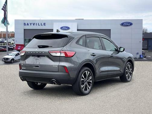 2021 Ford Escape SE