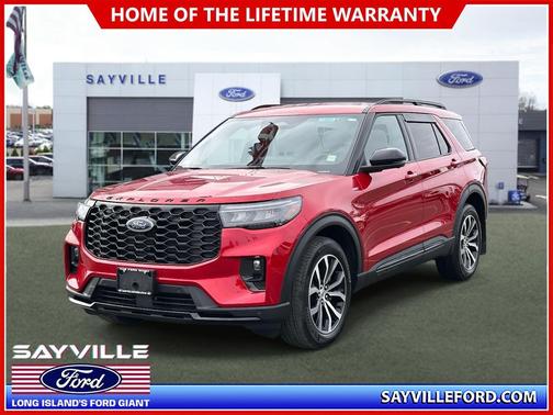 2025 Ford Explorer ST-Line