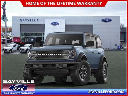 Azure Gray Metallic Tri-Coat 2025 Ford Bronco Badlands