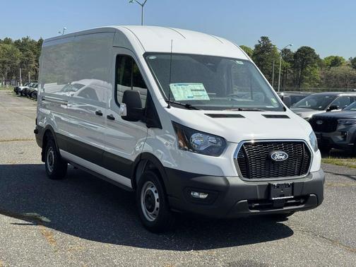 Oxford White 2026 Ford Transit-250 Base