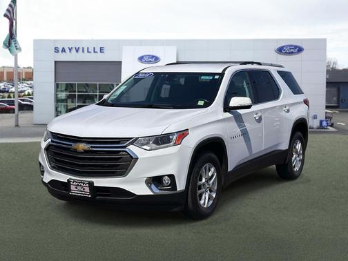 2018 Chevrolet Traverse LT Cloth