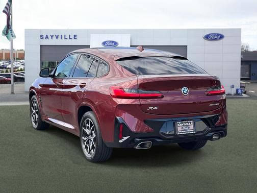 Piemont Red 2022 BMW X4 xDrive30i