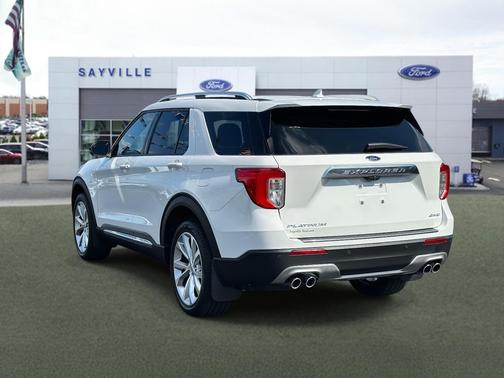 2023 Ford Explorer Platinum