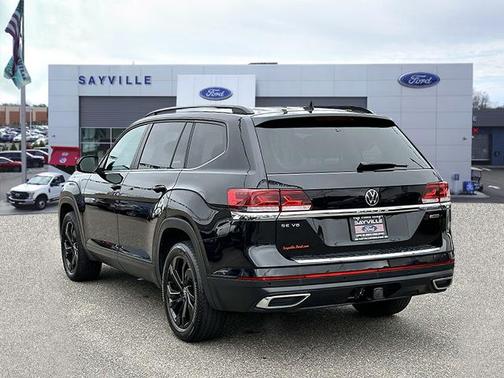 2022 Volkswagen Atlas 3.6L SE w/Technology