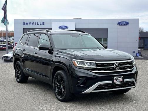 2022 Volkswagen Atlas 3.6L SE w/Technology