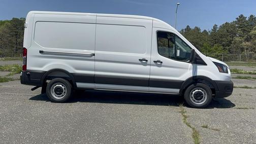Oxford White 2026 Ford Transit-350 Base