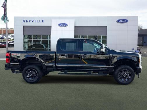 2024 Ford F-350 Lariat