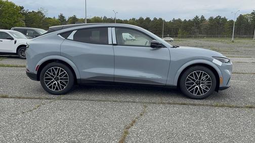 Glacier Gray Metallic TriCoat 2025 Ford Mustang Mach-E Premium