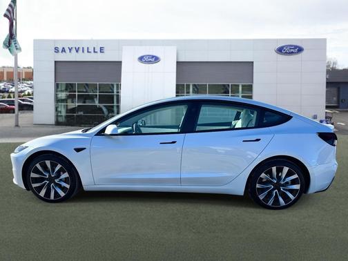 2025 Tesla Model 3 Long Range