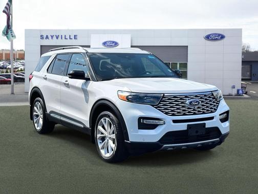 2023 Ford Explorer Platinum