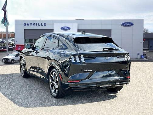 2021 Ford Mustang Mach-E Premium