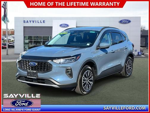 2025 Ford Escape PHEV SE