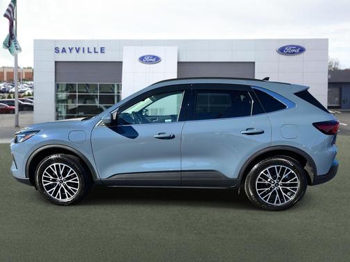 2025 Ford Escape PHEV Base