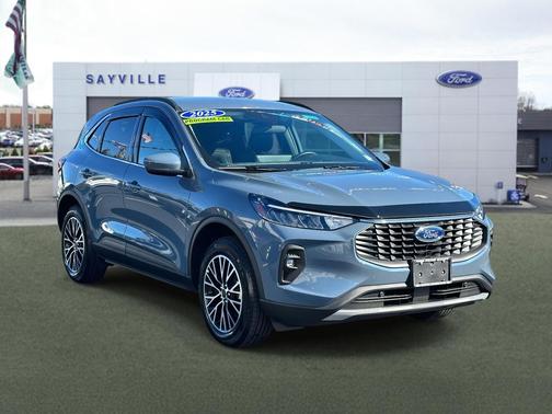 2025 Ford Escape PHEV Base